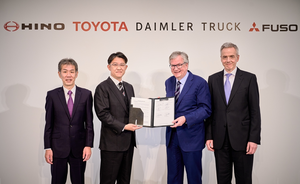 三菱ふそう、日野・トヨタ自動車と交通分野のCASE技術グループを共同開発