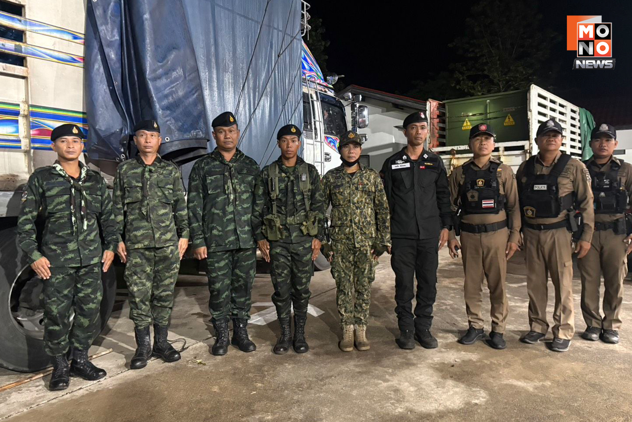 ทหาร ฉก.ลาดหญ้า สนธิกำลัง ตำรวจสกัดจับเครื่องปั่นไฟ 10 ล้าน โยงแก๊งคอลฯฝั่งเมียนมา