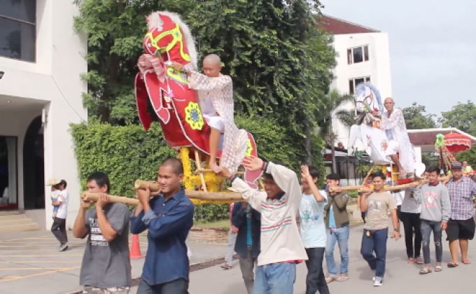 ประเพณีบวชแห่ม้าไม้ จ.เพชรบุรี