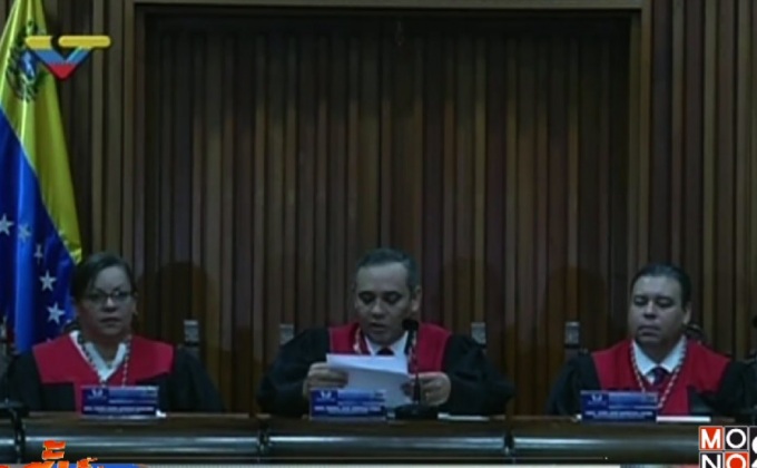 ศาลเวเนซุเอลายกเลิกการริบอำนาจรัฐสภา