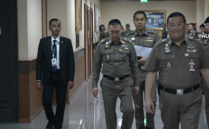 ผบ.ตร.เลี่ยงพบสื่อฯ หลังกลับถึงไทย