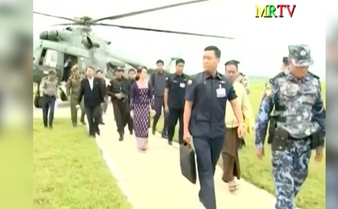 “ซูจี” ลงพื้นที่ในรัฐยะไข่ครั้งแรก