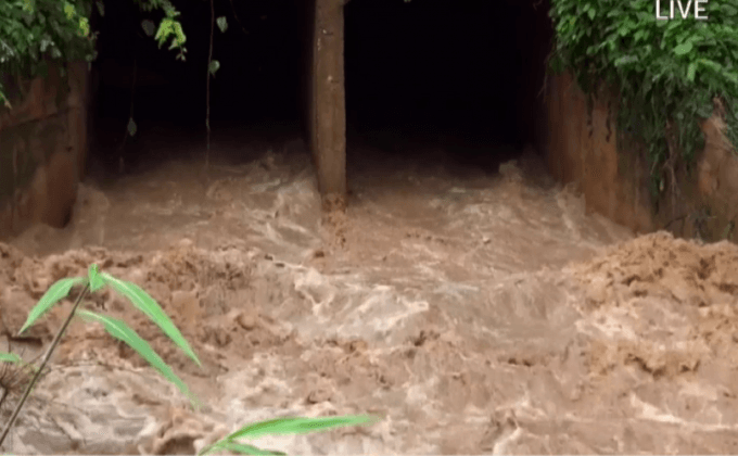 น้ำป่าไหลหลากท่วมหมู่บ้านในจ.น่าน