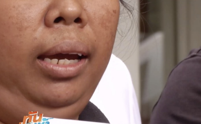 แม่หนุ่มอาชีวะร้อง รอง ผบ.ตร.ลูกถูกรุมทำร้ายดับ แต่คดีไม่คืบ