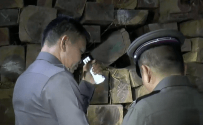 ตรวจยึดไม้หวงห้ามมากว่า 30 ล้านบาท