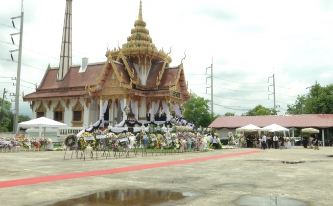 ครอบครัวเศร้า เผา “น้องหวาย” เหยื่อพลัดตกบ่อบำบัด