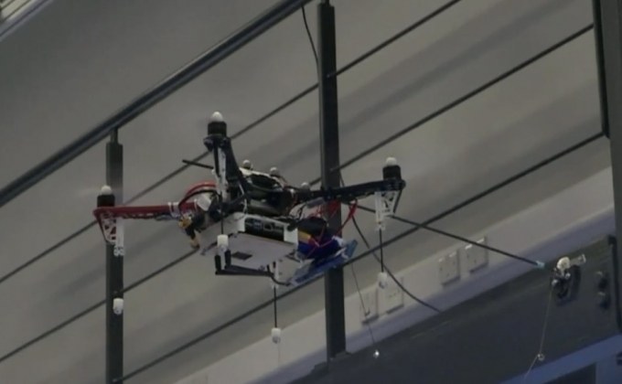 โดรนแห่งอนาคต บินช่วยซ่อมอาคาร