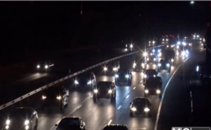 ประชนทยอยกลับกรุงเทพมหานคร