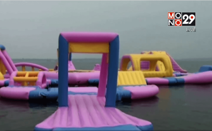 อีสาน-นักท่องเที่ยวแห่เล่นน้ำคลายร้อน