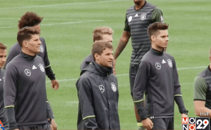 เยอรมนีอ่วมขาด “เคดิร่า-โกเมซ” ตัดเชือกเจ้าภาพ