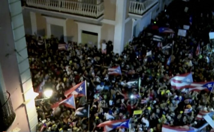 ผู้ว่าการเครือรัฐเปอร์โตริโกประกาศลาออก