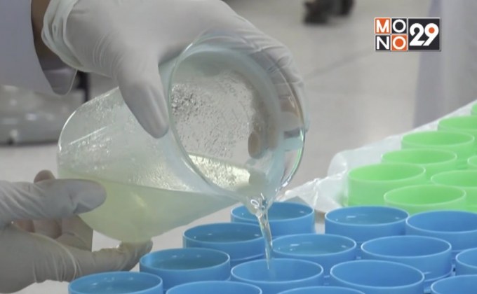 เร่งผลิตขี้ผึ้งรักษาน้ำกัดเท้าช่วยผู้ประสบภัย