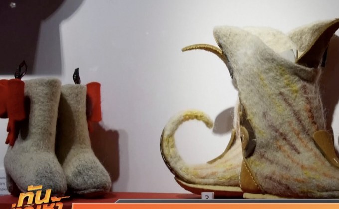 นิทรรศการรองเท้าบูทวาเลนกิของรัสเซีย