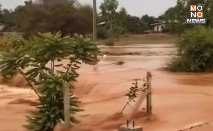 โคราชอ่วม! พายุฤดูร้อนพัดถล่ม น้ำท่วม-พัดถนนขาดเซาะดินเป็นแอ่งลึก 5 เมตร