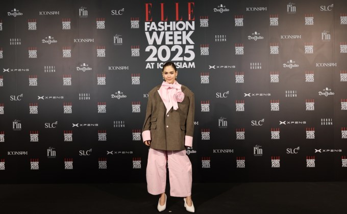 ‘ชมพู่-อารยา’ แท็กทีมซุปตาร์นับ 100 ชีวิต อุ่นเครื่อง ELLE Fashion Week 2025ประกาศศักดาดีไซเนอร์ไทยสู่รันเวย์ระดับโลก ปักหมุดไอคอนสยามภายใต้คอนเซปต์ ‘LIFE – A Seed of Creativity, The Future of Fashion’