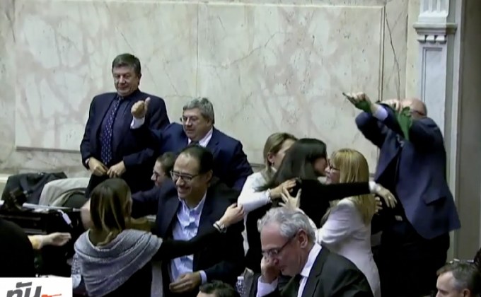 สภาผู้แทนฯอาร์เจนตินาผ่านร่างกฎหมายทำแท้ง