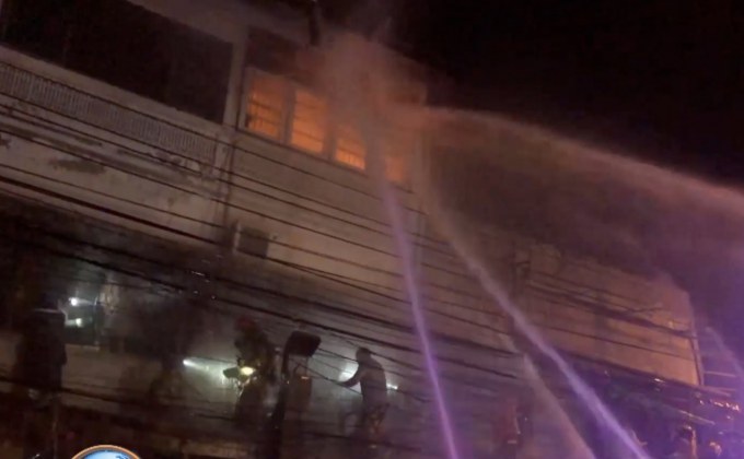 ไฟไหม้ชุมชนใกล้เยาวราช