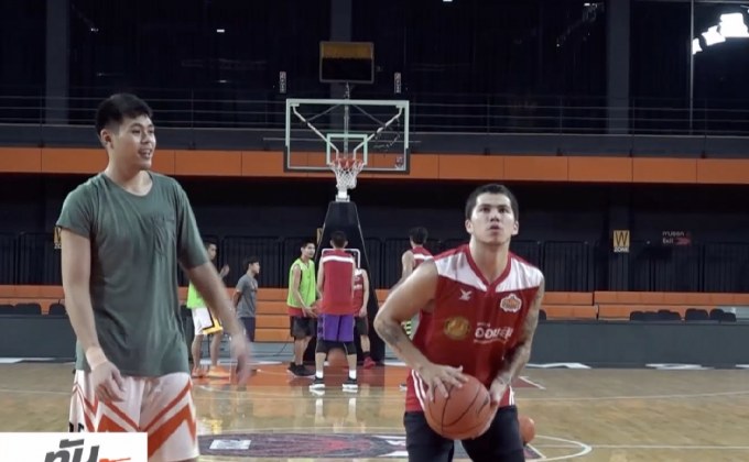 “โมโนแวมไพร์” เช็คฟิต 2 ตัวหลักก่อนดวล “สลิงเกอร์ส”