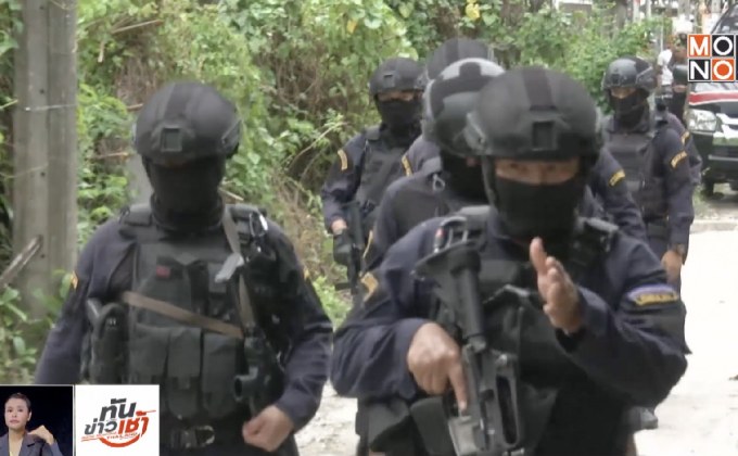 มือปืนคลั่งชิงยิงตัวตาย หลัง จนท.บุกจับกุม