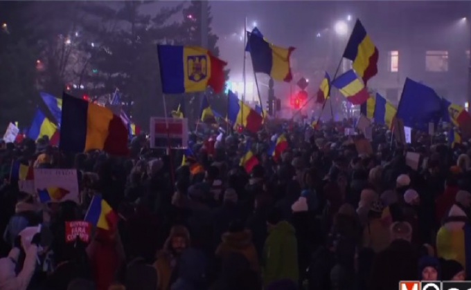 ประท้วงในโรมาเนียยังคงยืดเยื้อ