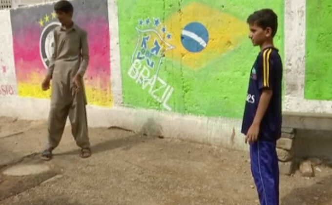 ​ฟุตบอลโลกฟีเวอร์ ในสลัมปากีสถาน