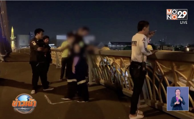 กู้ภัยมือไวคว้าตัวหนุ่มคิดสั้นได้ทัน