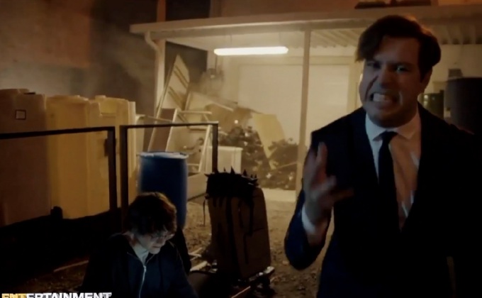 “คนเหล็ก” อวดความเก๋าเกมวงการนักฆ่าในหนังตลกบู๊ระห่ำเรื่องใหม่