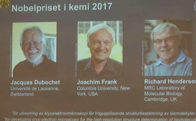 3 นักวิทย์พัฒนากล้องจุลทรรศน์อิเล็กตรอนคว้าโนเบลเคมี