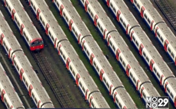 พนักงานรถไฟใต้ดินอังกฤษหยุดงานประท้วง