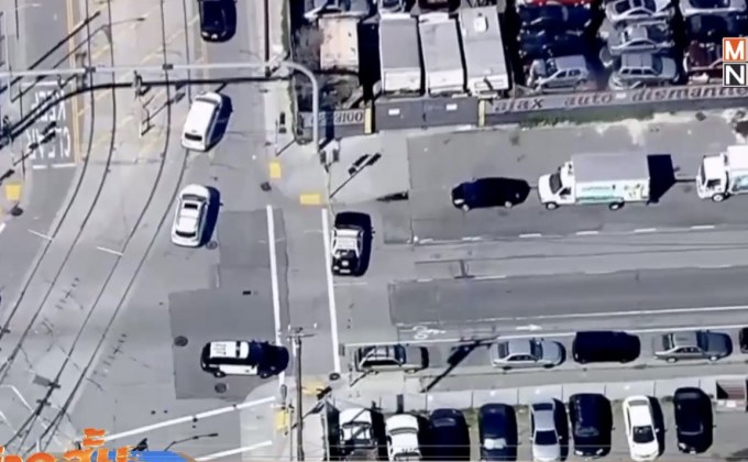 เกิดเหตุขับรถพุ่งชนคนในสหรัฐฯ