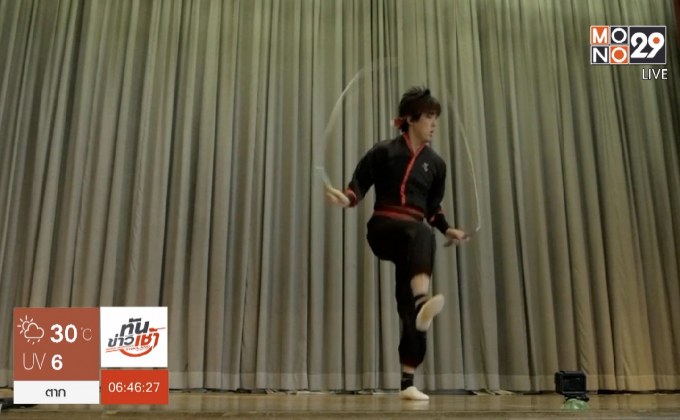 หนุ่มญี่ปุ่นกระโดดเชือกทำลายสถิติโลก