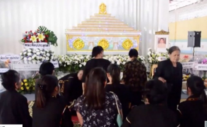 ครอบครัวไม่ติดใจ คณบดีเสียชีวิตในรถยนต์