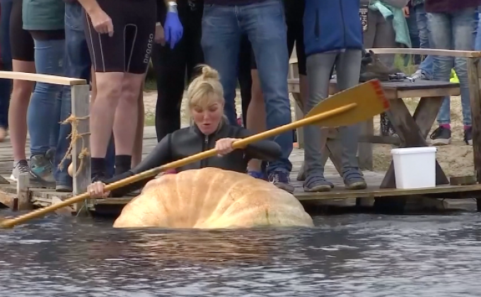 แข่งพายเรือฟักทองในเยอรมนี