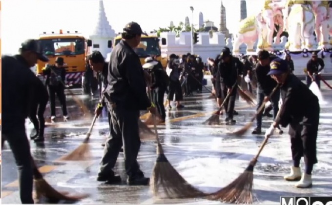 ปชช.ร่วมกิจกรรม “บิ๊กคลีนนิ่งเดย์”ที่สนามหลวง