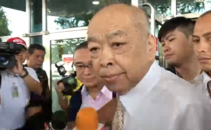 ศาลให้กันตัว “สุรพงษ์” คดีออกพาสปอร์ตช่วยทักษิณ