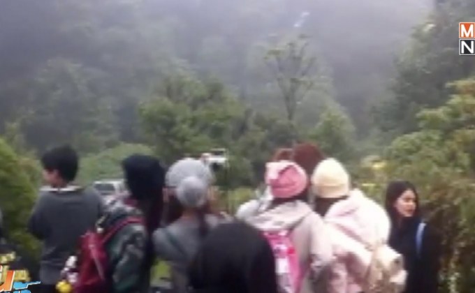 นักท่องเที่ยวสัมผัสอากาศหนาว ยอดดอยอินทนนท์