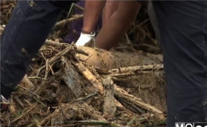 พบร่างชาวบ้านถูกน้ำป่าซัดหาย จ.กระบี่