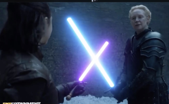 ยูทูบเบอร์สุดเจ๋ง แต่ง Game of Thrones ด้วยดาบไลท์เซเบอร์จาก Star Wars