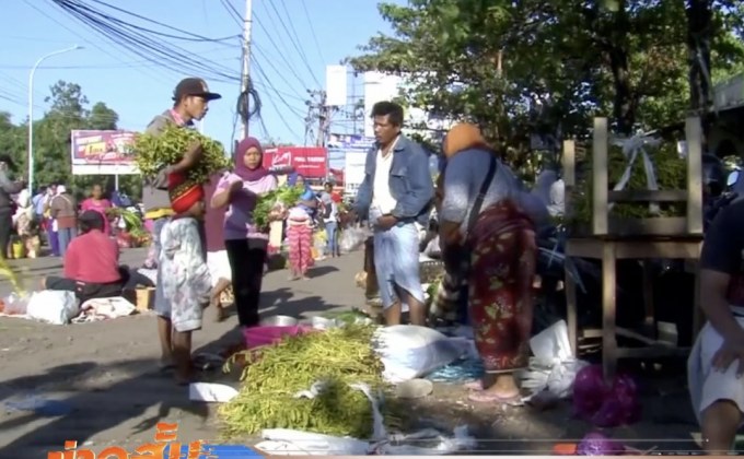 ผู้ประสบภัยแผ่นดินไหวในอินโดฯ เริ่มใช้ชีวิตตามปกติ