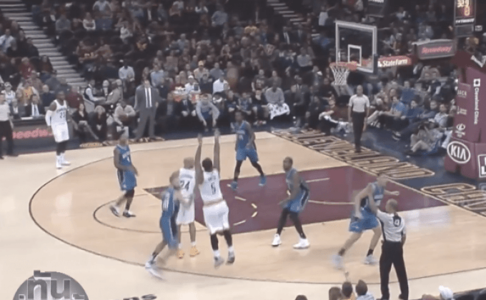 ซิวชัย 3 เกมรวด “คิงเจมส์” นำแคฟส์อัดแมจิก