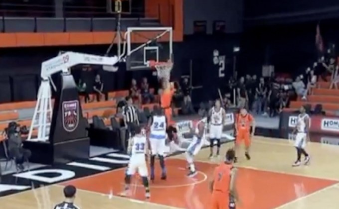 “โมโนแวมไพร์” อัดคาบายาน ศึก GSB TBSL 2018