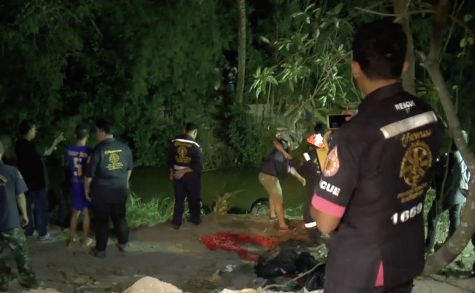 กระบะขนต่างด้าวแหกด่านตกคลองดับ 4