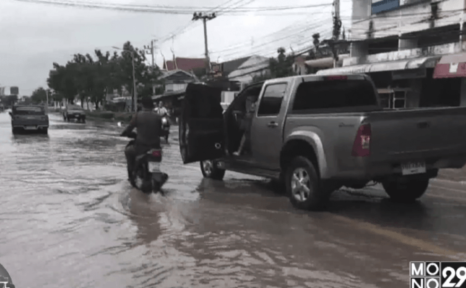 น้ำท่วมตัวเมืองเพชรบุรี ยังไม่คลี่คลาย