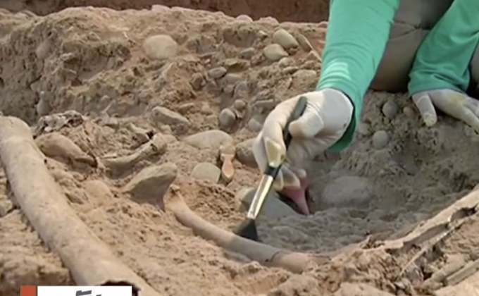 ขุดพบโครงกระดูกมนุษย์อายุราว 1,300 ปีในเปรู