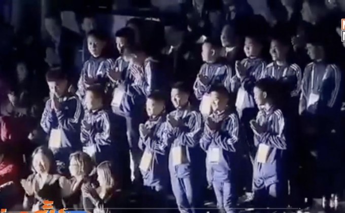 ทีมหมูป่าร่วมพิธีเปิดกีฬาโอลิมปิกเยาวชน