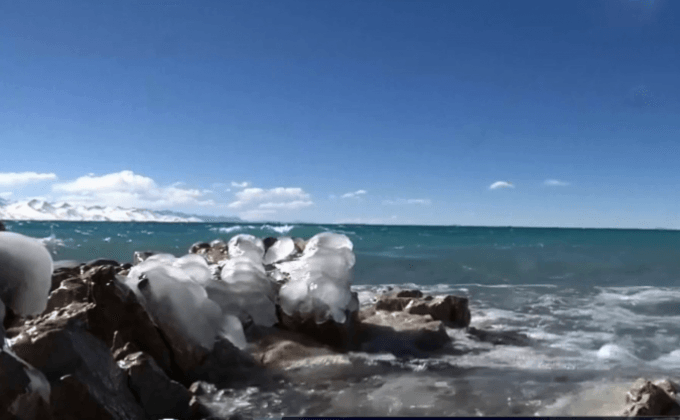 ธารน้ำแข็งในทิเบตกำลังละลาย