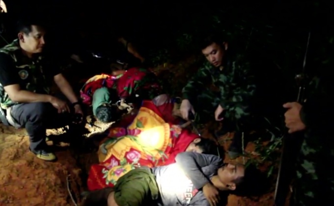 เจ้าหน้าที่ทับลานจับขบวนการขนไม้พะยูง