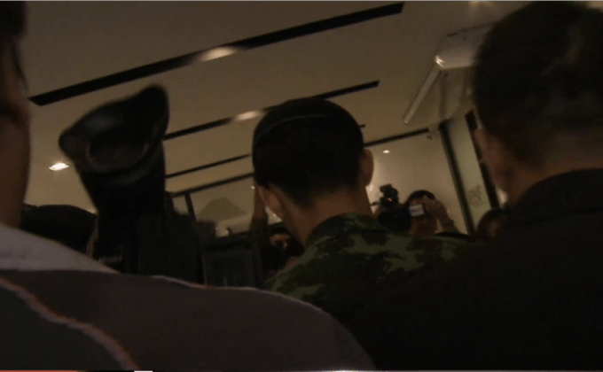 ศาลทหารให้ประกันตัวผู้ต้องหาโพสต์ผังราชภักดิ์