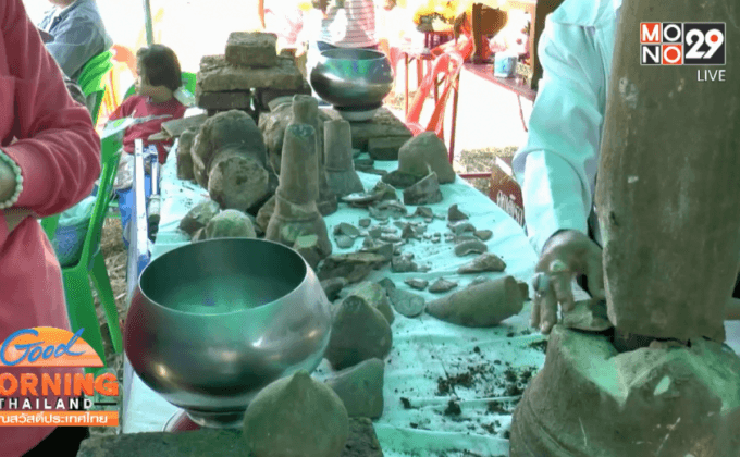 พะเยา-พบวัตถุโบราณกลางทุ่งนา คาดอายุกว่า 500 ปี