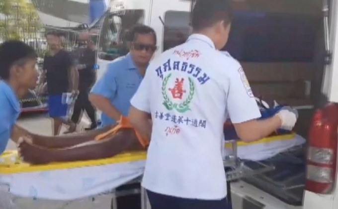 เรือสปีดโบ๊ทชนกลางทะเล จ.ภูเก็ต